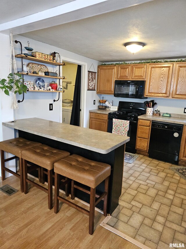 75 W 5th St, El Paso, IL 61738