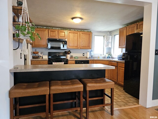 75 W 5th St, El Paso, IL 61738