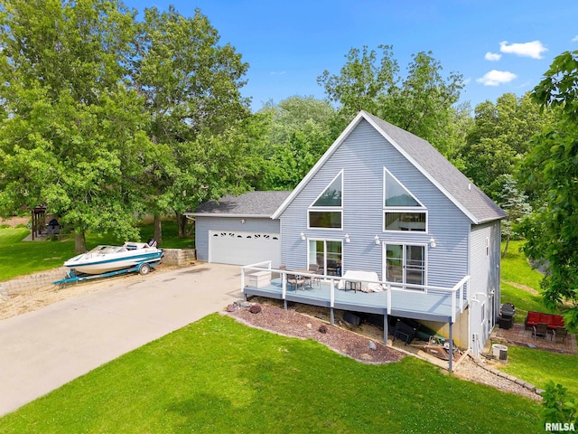 161 Lakecrest Pl, Dahinda, IL 61488 - view of front of home featuring a front yard, driveway, and a shingled roof