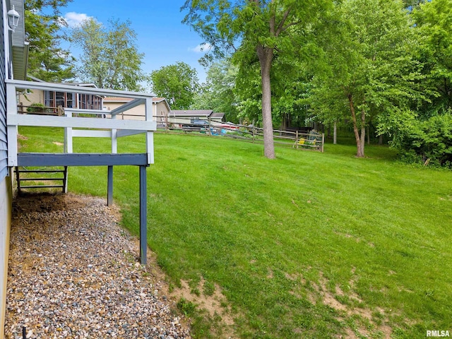 161 Lakecrest Pl, Dahinda, IL 61488 - view of yard
