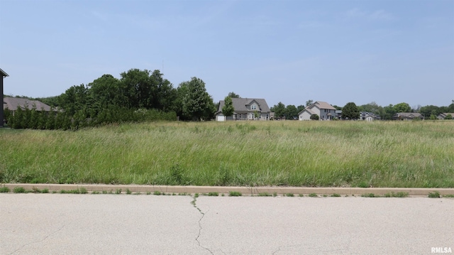 127 Apache Way, Groveland, IL 61535