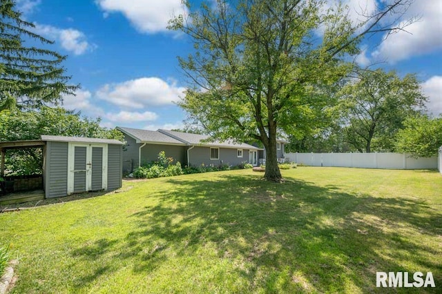 1200 Highview Rd, East Peoria, IL 61611 - view of yard with a storage shed
