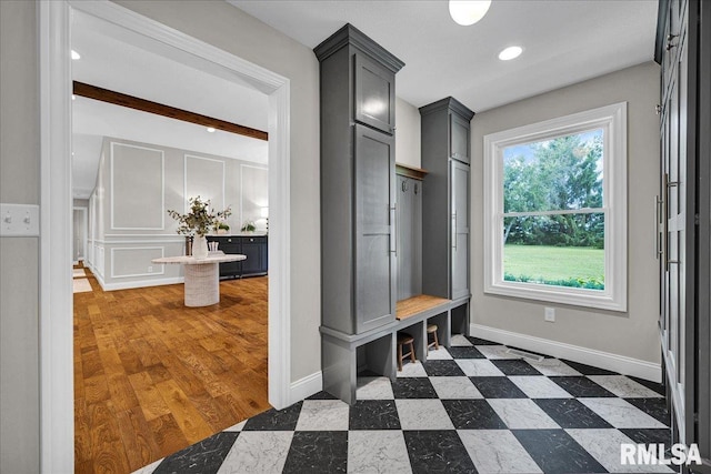 12804 W Dell Rd, Princeville, IL 61559 - mudroom featuring dark flooring and baseboards