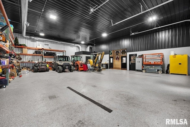 12804 W Dell Rd, Princeville, IL 61559 - view of garage