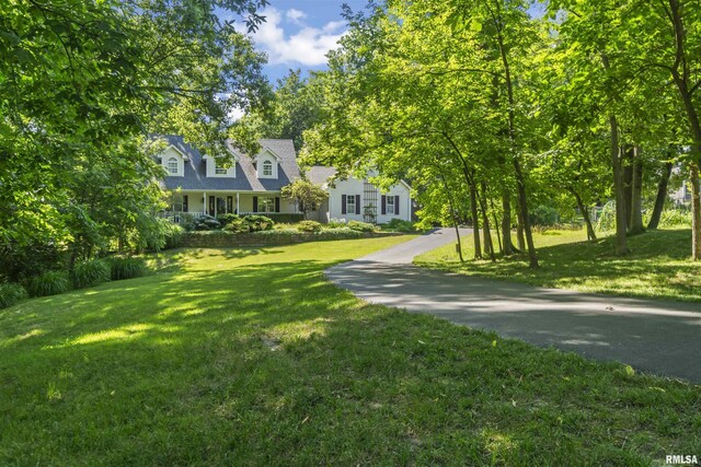 704 Holland Rd, Germantown Hills, IL 61548 - photo 2