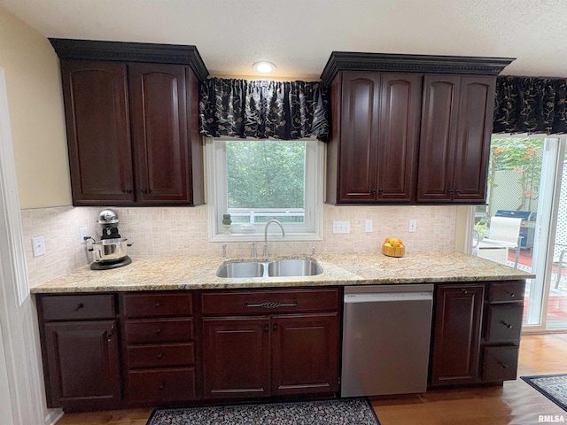704 Holland Rd, Germantown Hills, IL 61548 - photo 23