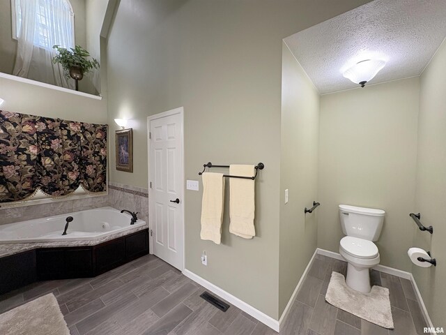 704 Holland Rd, Germantown Hills, IL 61548 - photo 40