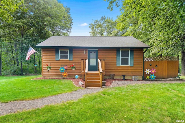 175 Lakecrest Pl, Dahinda, IL 61488 - rustic home featuring a shingled roof