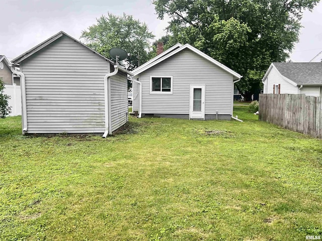 407 E Depot St, Knoxville, IL 61448 - rear view of property