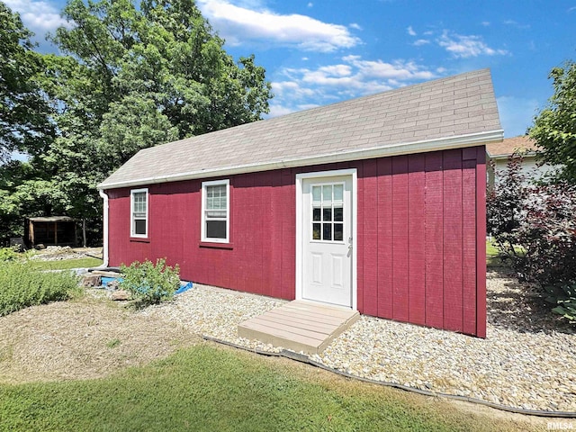490 Oak Point Rd, Metamora, IL 61548 - view of outbuilding