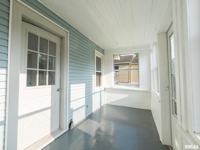 1108 Mechanic St, Pekin, IL 61554 - view of unfurnished sunroom
