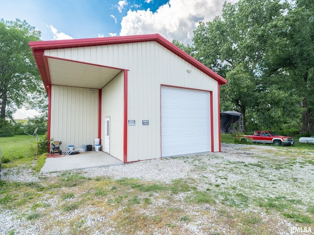 21218 E County Highway 17, Canton, IL 61520 - garage featuring a detached garage
