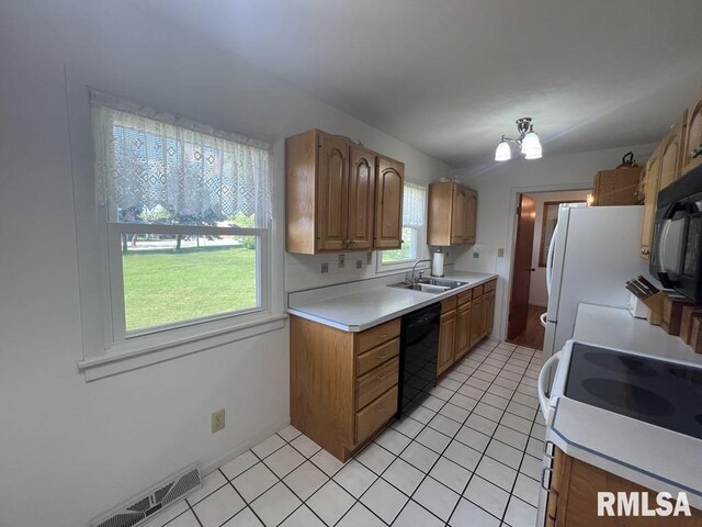 106 W Hickory St, Industry, IL 61440 - photo 12