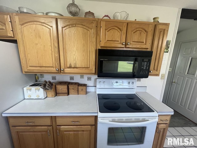 106 W Hickory St, Industry, IL 61440 - photo 13