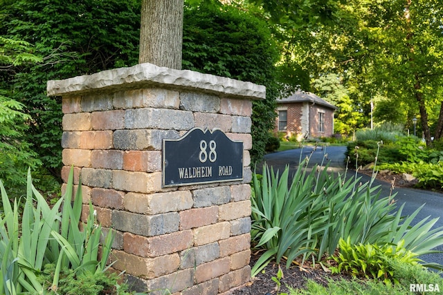 88 Waldheim Rd, Morton, IL 61550 - view of community sign