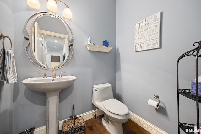 88 Waldheim Rd, Morton, IL 61550 - bathroom with toilet and wood finished floors