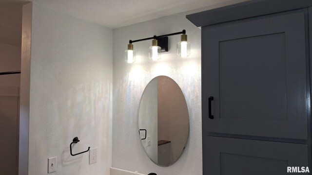 751 N 3rd St, Cuba, IL 61427 - view of bathroom