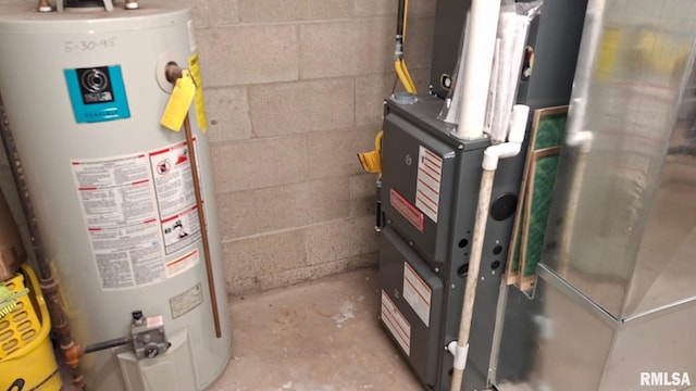 751 N 3rd St, Cuba, IL 61427 - utilities featuring water heater and heating unit