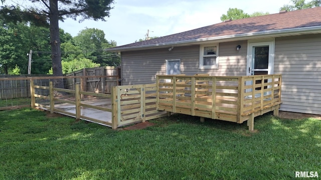 751 N 3rd St, Cuba, IL 61427 - view of wooden terrace