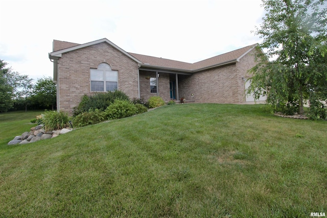 105 Cypress Pt, Washington, IL 61571 - photo 2
