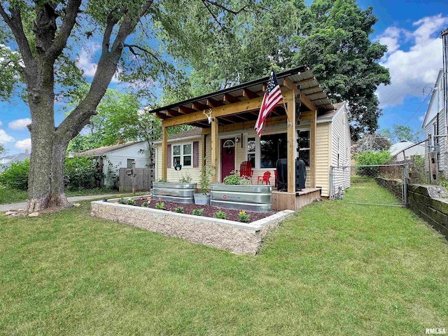 1506 S Capitol St, Pekin, IL 61554 - view of front facade