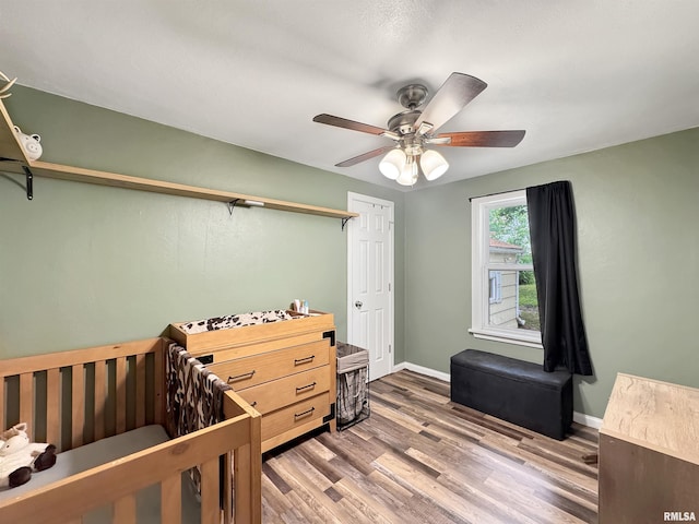 1506 S Capitol St, Pekin, IL 61554 - bedroom featuring wood finished floors and a ceiling fan