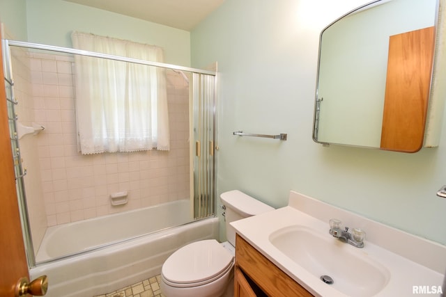 1602 Highwood Ave, Pekin, IL 61554 - bathroom with vanity and shower / bath combination with glass door