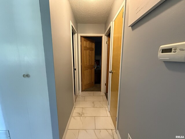 5807 N Andover Ct, Peoria, IL 61615 - photo 13