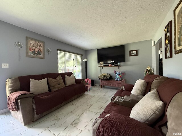 5807 N Andover Ct, Peoria, IL 61615 - photo 5