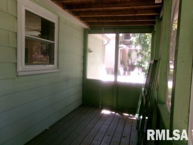 102 N Park Ave, Manito, IL 61546 - unfurnished sunroom with a sauna / steam room