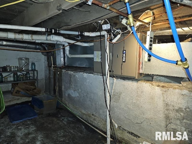19635 E 800th St, Sciota, IL 61475 - view of unfinished basement