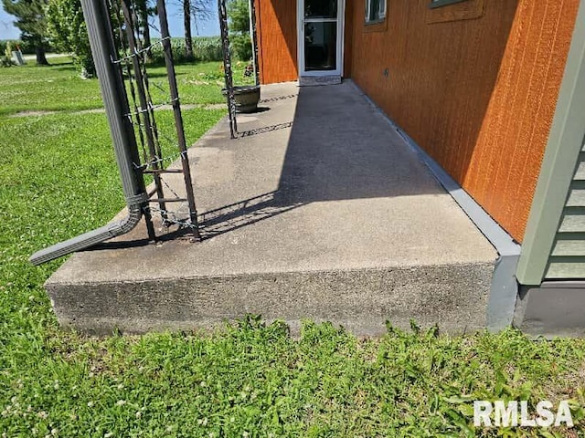 19635 E 800th St, Sciota, IL 61475 - exterior view