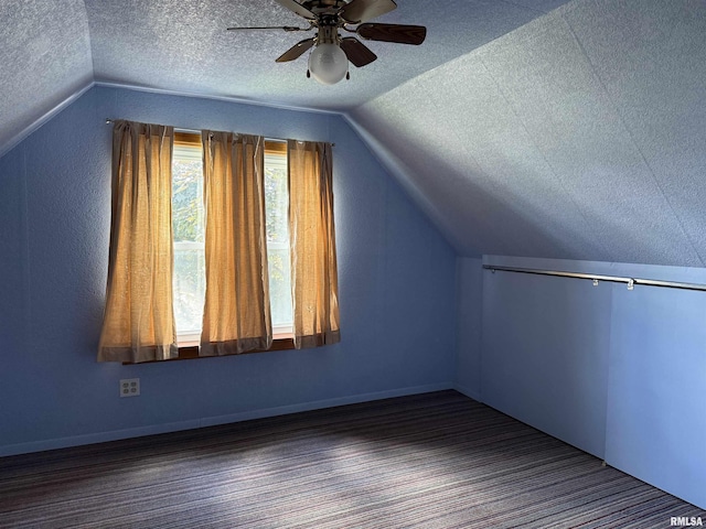 528 N Ave A St, Canton, IL 61520 - photo 17