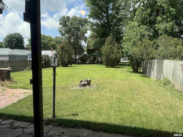 528 N Ave A St, Canton, IL 61520 - photo 3