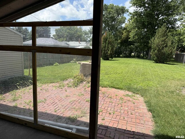 528 N Ave A St, Canton, IL 61520 - photo 5