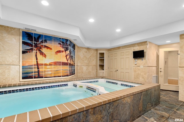 4851 Sheridan Rd, Groveland, IL 61535 - view of pool featuring an in-ground hot tub