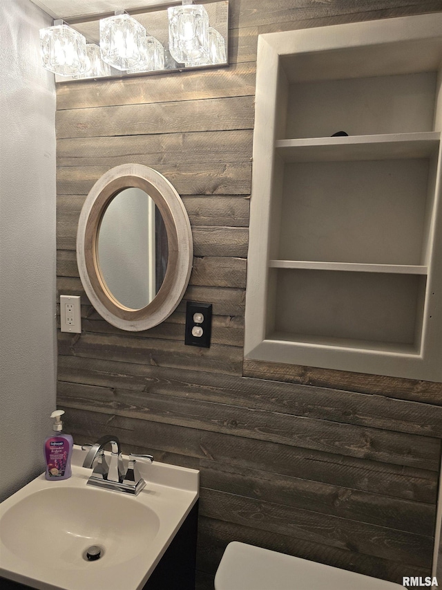 1704 Heisel Ave, Pekin, IL 61554 - half bathroom with toilet and vanity