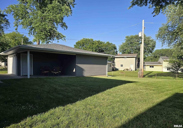 1704 Heisel Ave, Pekin, IL 61554 - view of yard
