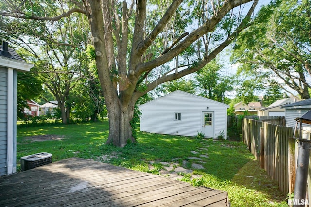 1107 E Frye Ave, Peoria, IL 61603 - view of wooden terrace