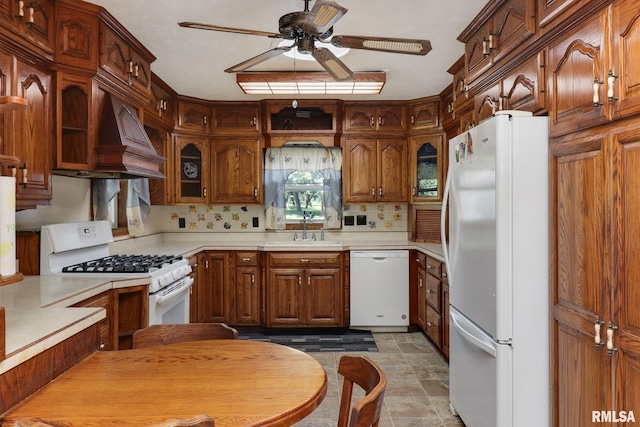 105 W C St, Delavan, IL 61734 - photo 25