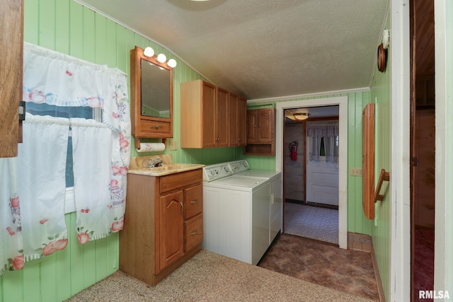 105 W C St, Delavan, IL 61734 - photo 41