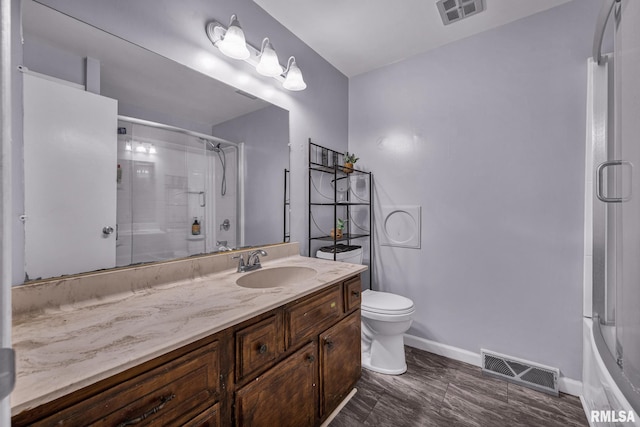 2816 N Kingston Dr, Peoria, IL 61604 - full bath with an enclosed shower and vanity