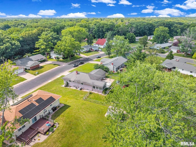 2816 N Kingston Dr, Peoria, IL 61604 - aerial view of residential area with a heavily wooded area
