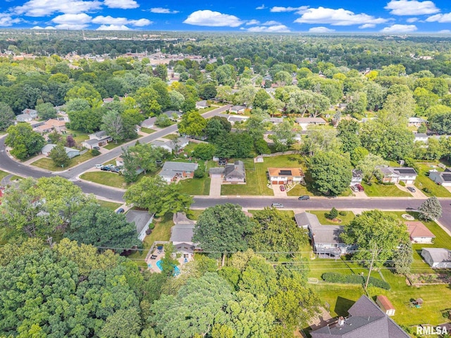 2816 N Kingston Dr, Peoria, IL 61604 - aerial overview of property's location with nearby suburban area