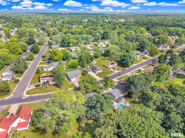 2816 N Kingston Dr, Peoria, IL 61604 - aerial overview of property's location with nearby suburban area