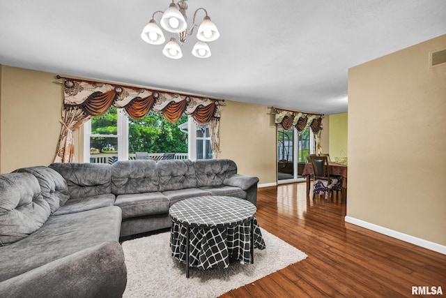 2816 N Kingston Dr, Peoria, IL 61604 - living area with a chandelier and wood finished floors