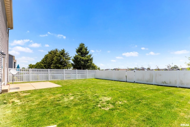 1604 Savile Ln, Washington, IL 61571 - fenced backyard with a patio