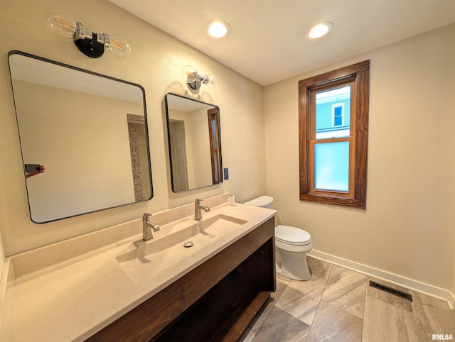 1101 S 4th St, Pekin, IL 61554 - bathroom with vanity and recessed lighting
