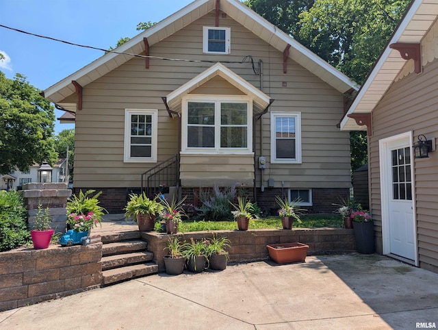 1101 S 4th St, Pekin, IL 61554 - view of front of home featuring a patio area