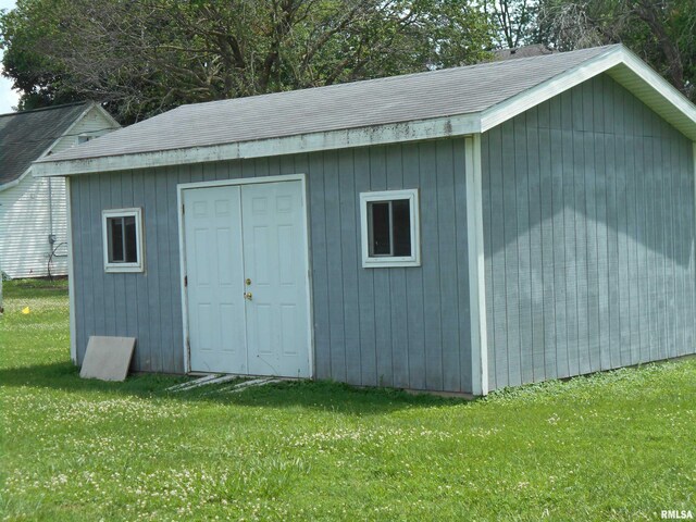 134 W Osborn St, Bushnell, IL 61455 - photo 11